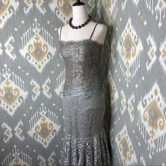 Ralph Lauren Silver Lace Midi Godet Trumpet Skirt - Picture 9 of 16